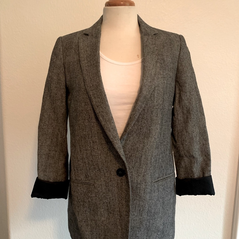 Pomandere women’s wool blazer